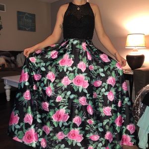 PROM DRESS (WORN ONCE)